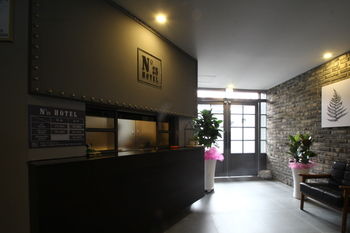 Calm Rest Hotel Busan Sasang 2*