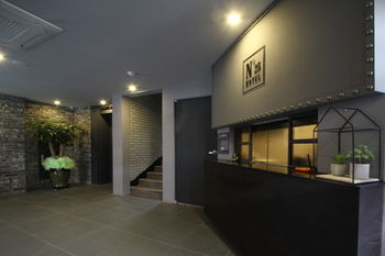 Calm Rest Hotel Busan Sasang 2*
