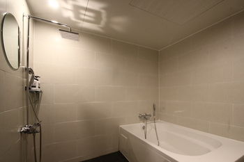 Calm Rest Hotel Busan Sasang 2*