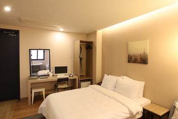 Hotel Clover 3*