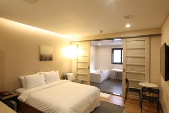 Hotel Clover 3*