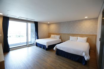 Hotel 52 3*