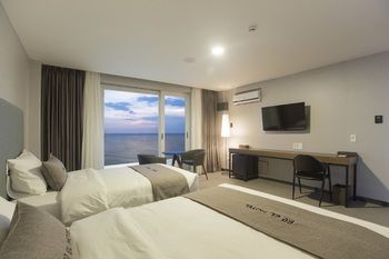 EL Hotel 3*