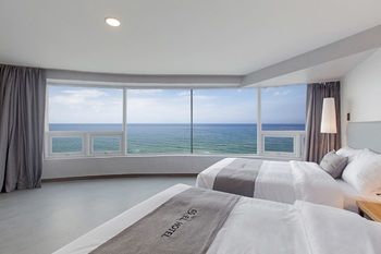 EL Hotel 3*