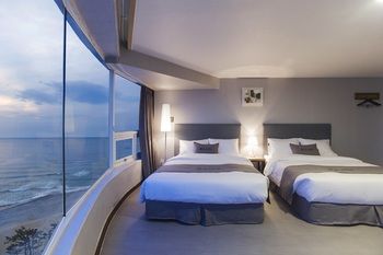 EL Hotel 3*