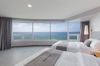 EL Hotel 3*