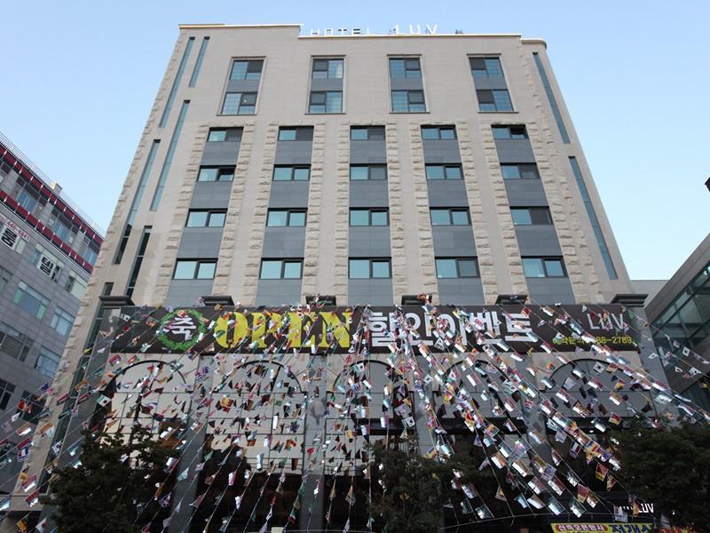 Business Design Hotel Luv 4*