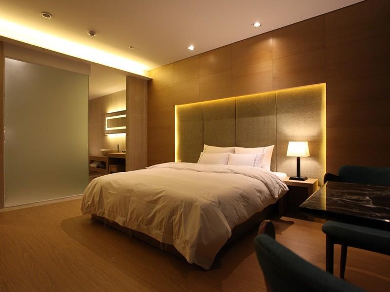 Business Design Hotel Luv 4*