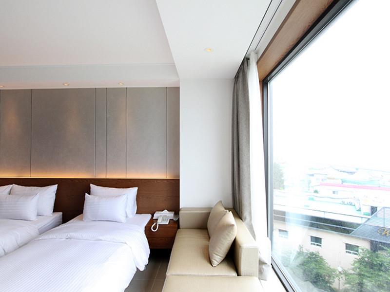 Premiers Hotel 3*