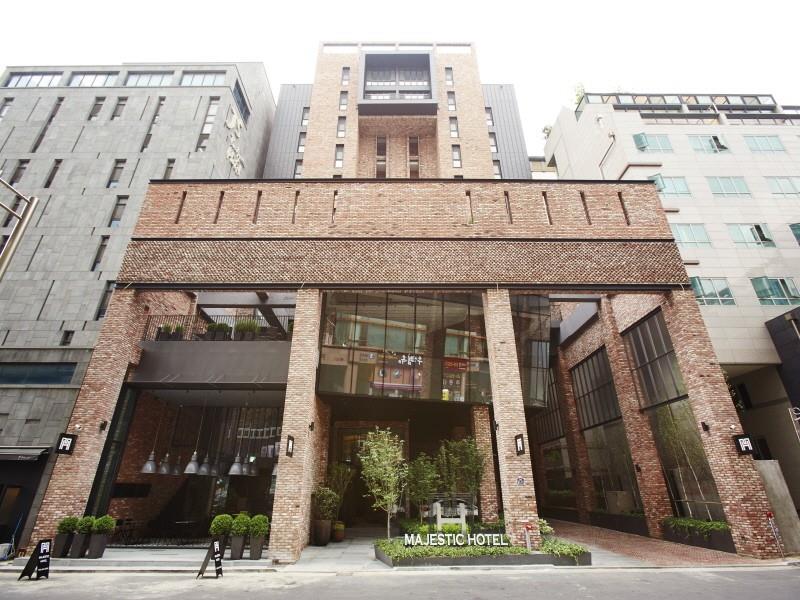 MD HOTEL DONGTAN 3*