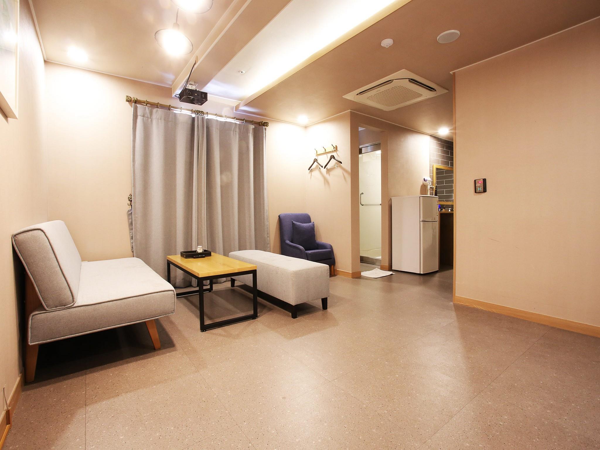 A7 Hotel 2*