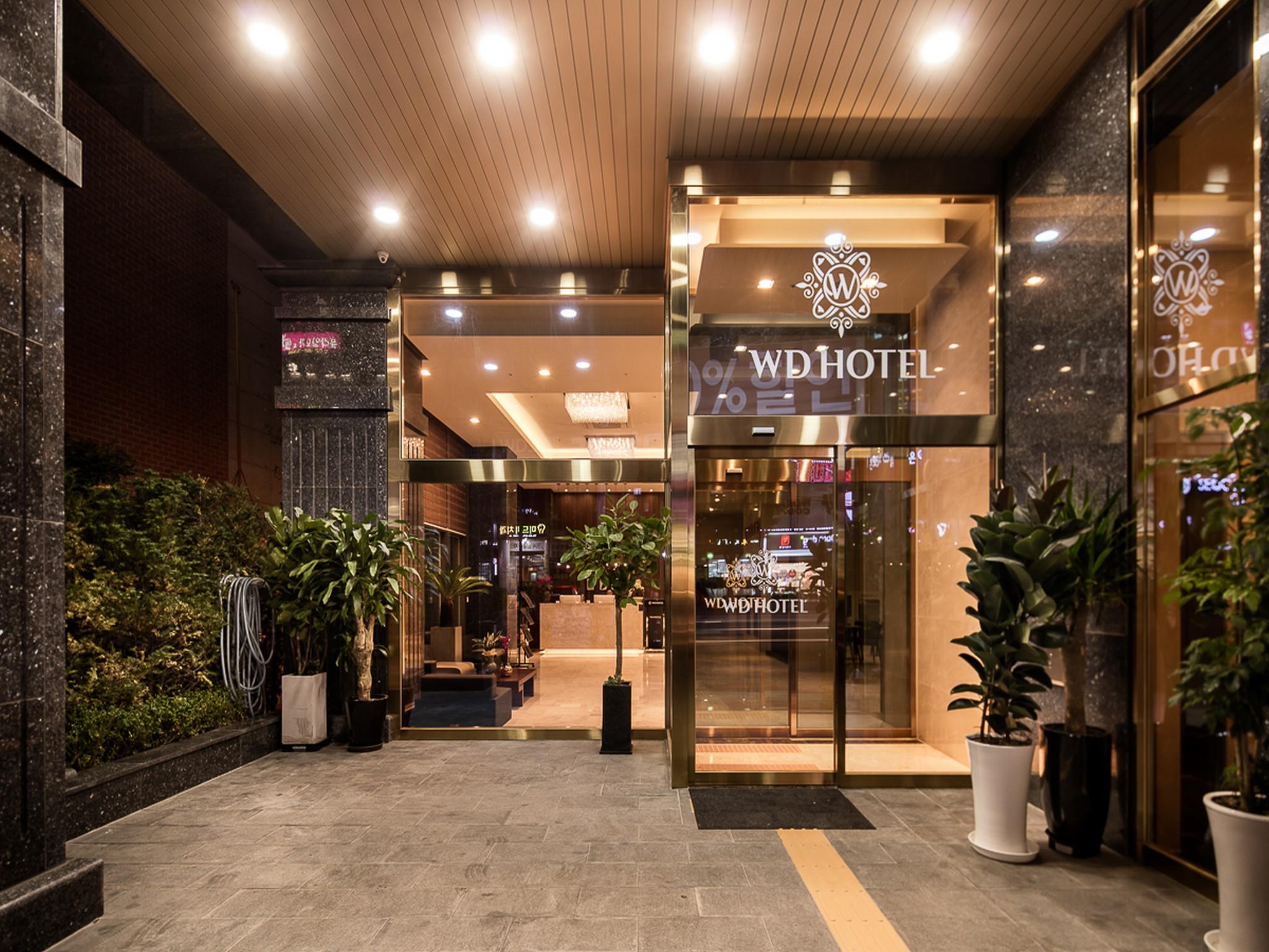 WD Hotel 3*