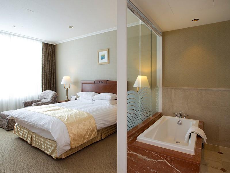 High1 Palace Hotel & CC 4*