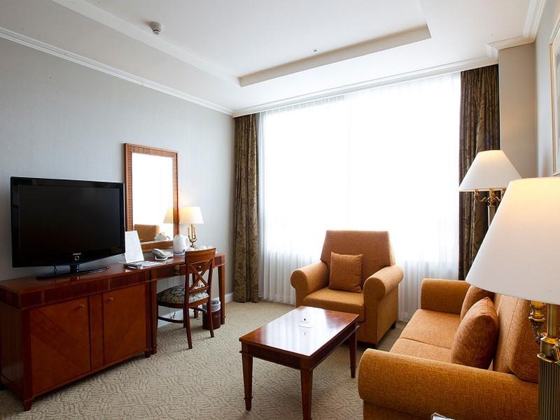 High1 Palace Hotel & CC 4*
