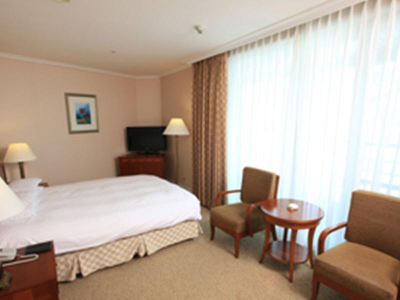 High1 Palace Hotel & CC 4*