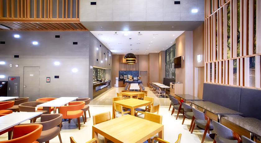 Holiday Inn Express Suwon Ingye 3*
