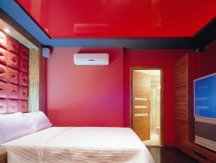 Hotel TJ 2*