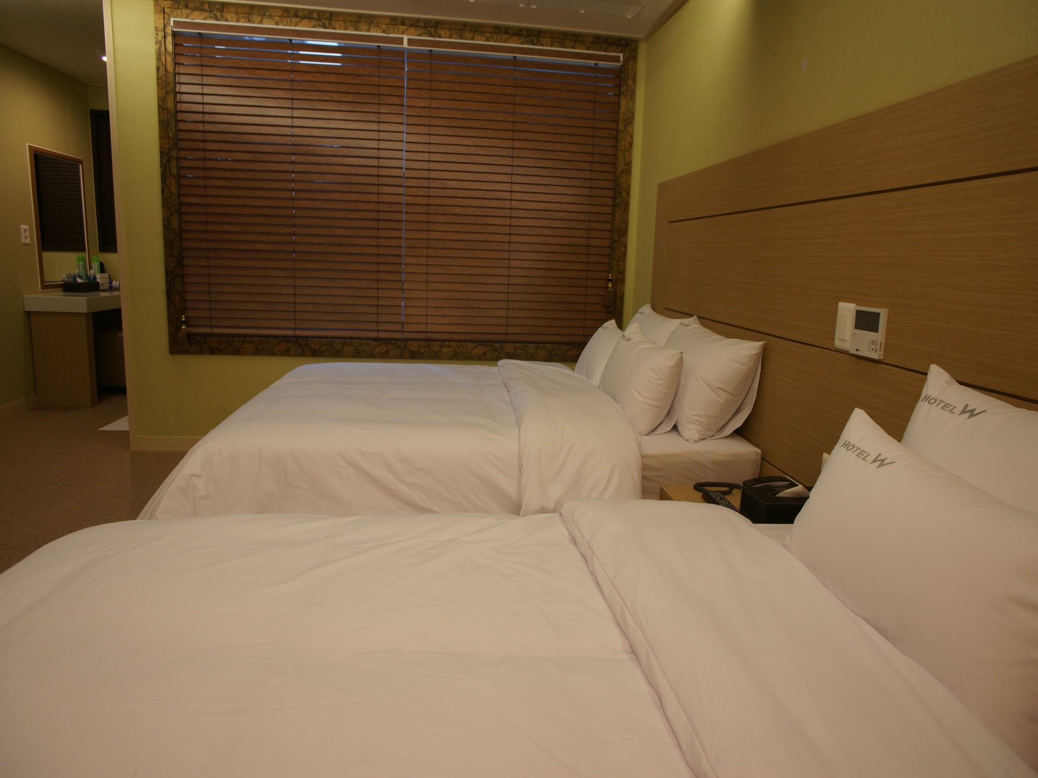 Hotel W Shinjeju 2*