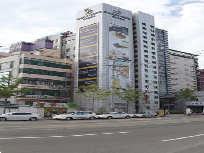 Galaxy Hotel 3*