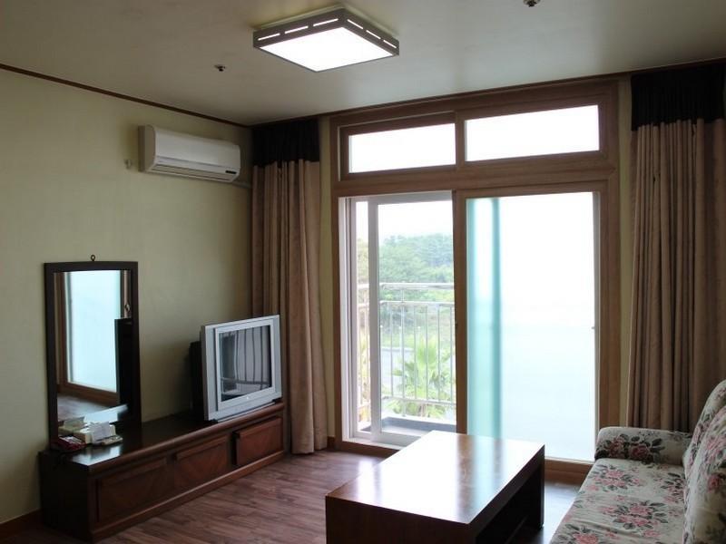 Il Sung Jeju Beach Resort 4*
