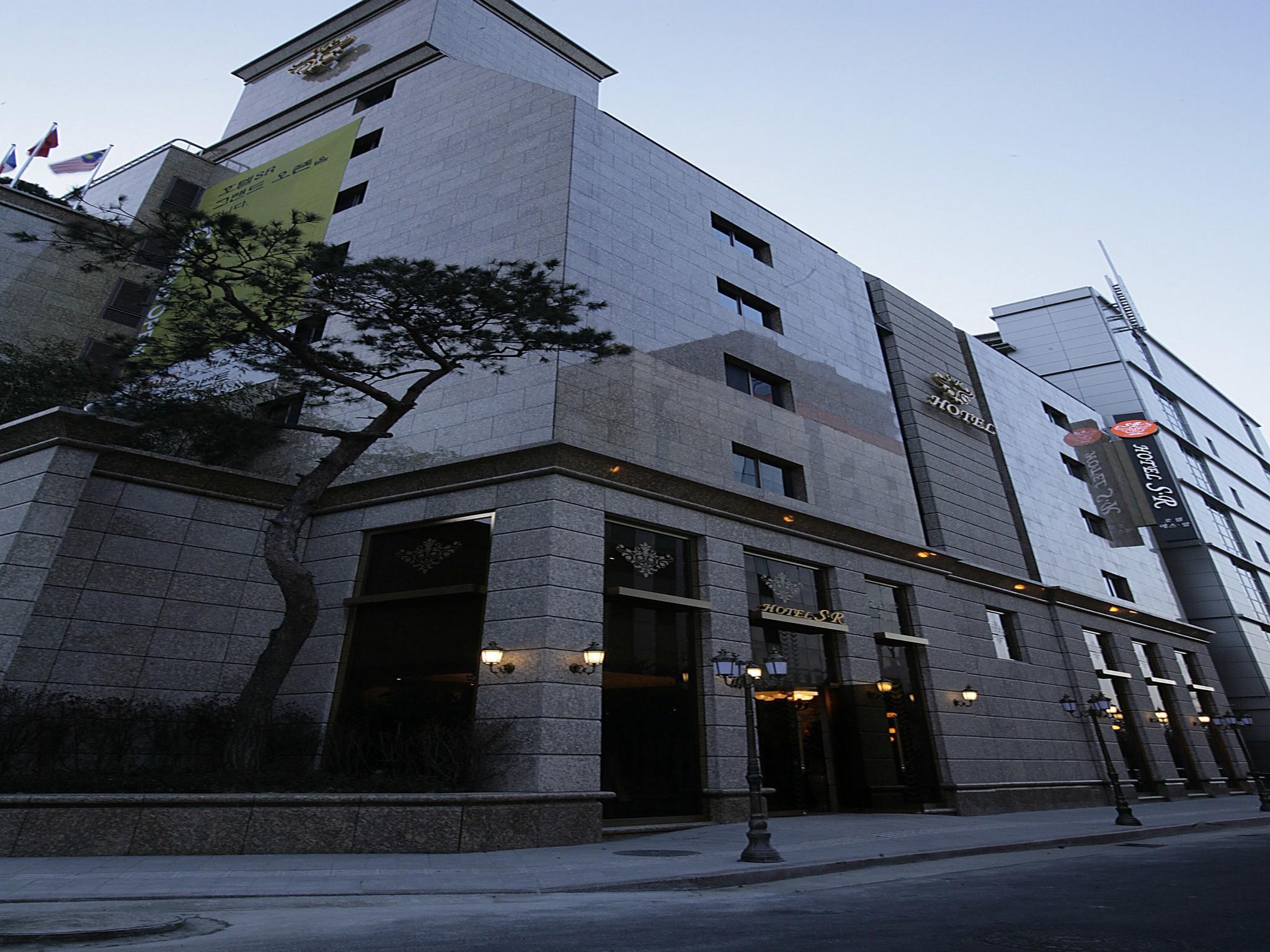 SR Suites Pangyo 3*