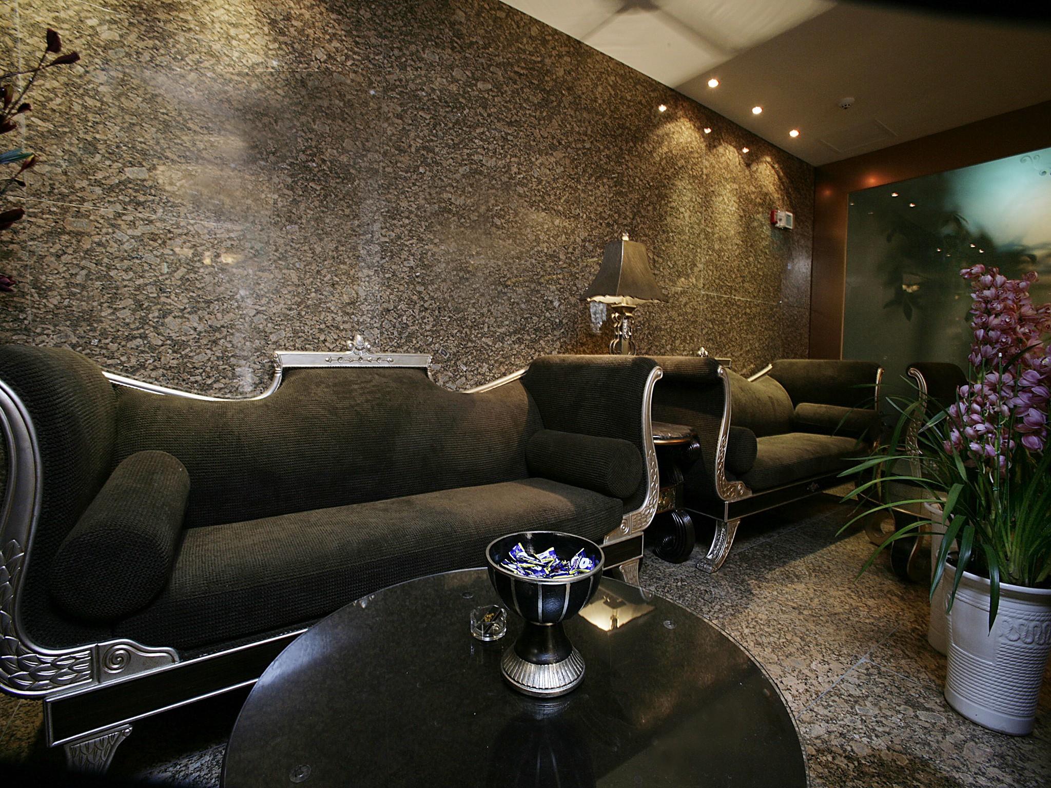 SR Suites Pangyo 3*