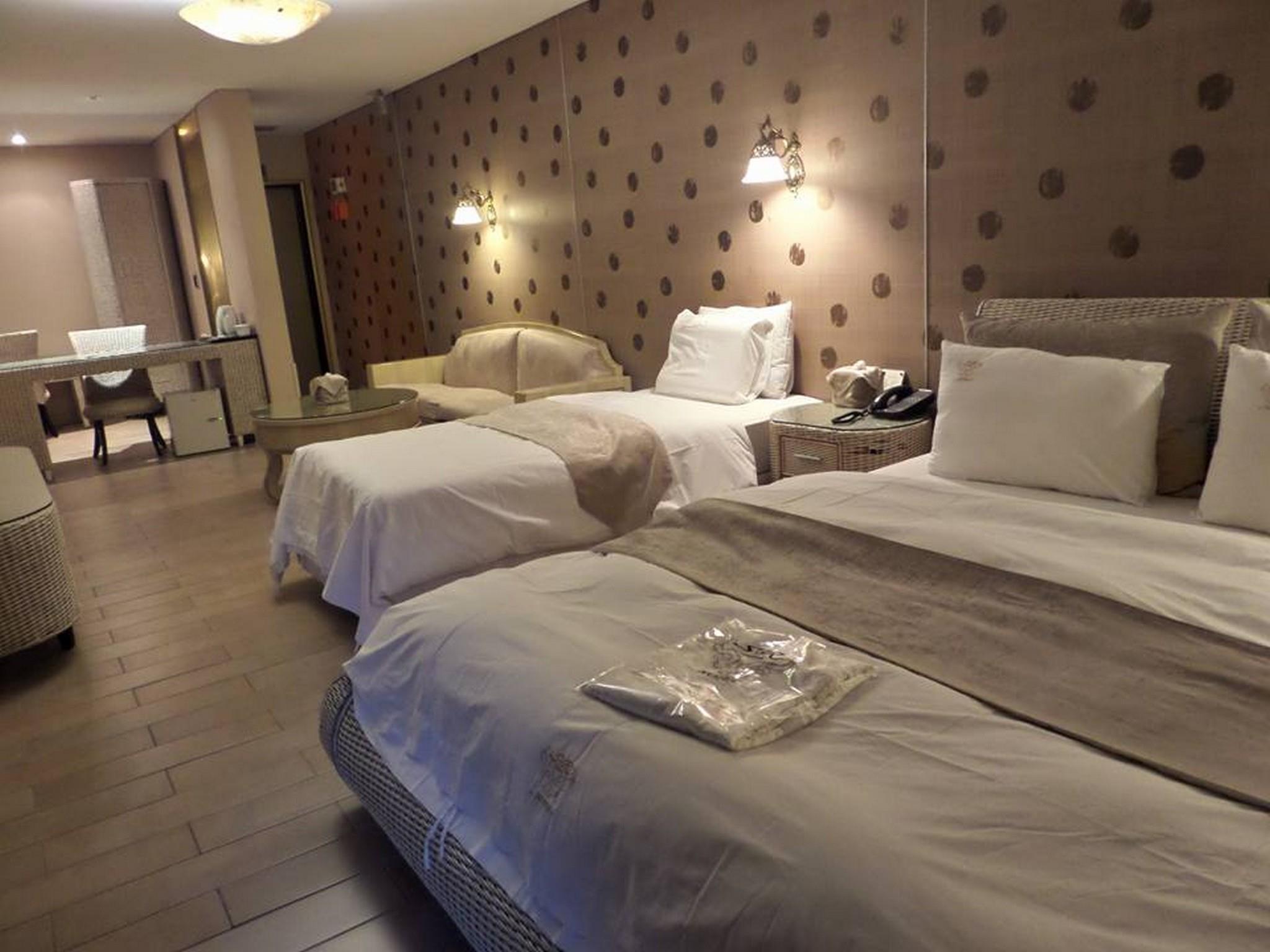 SR Suites Pangyo 3*