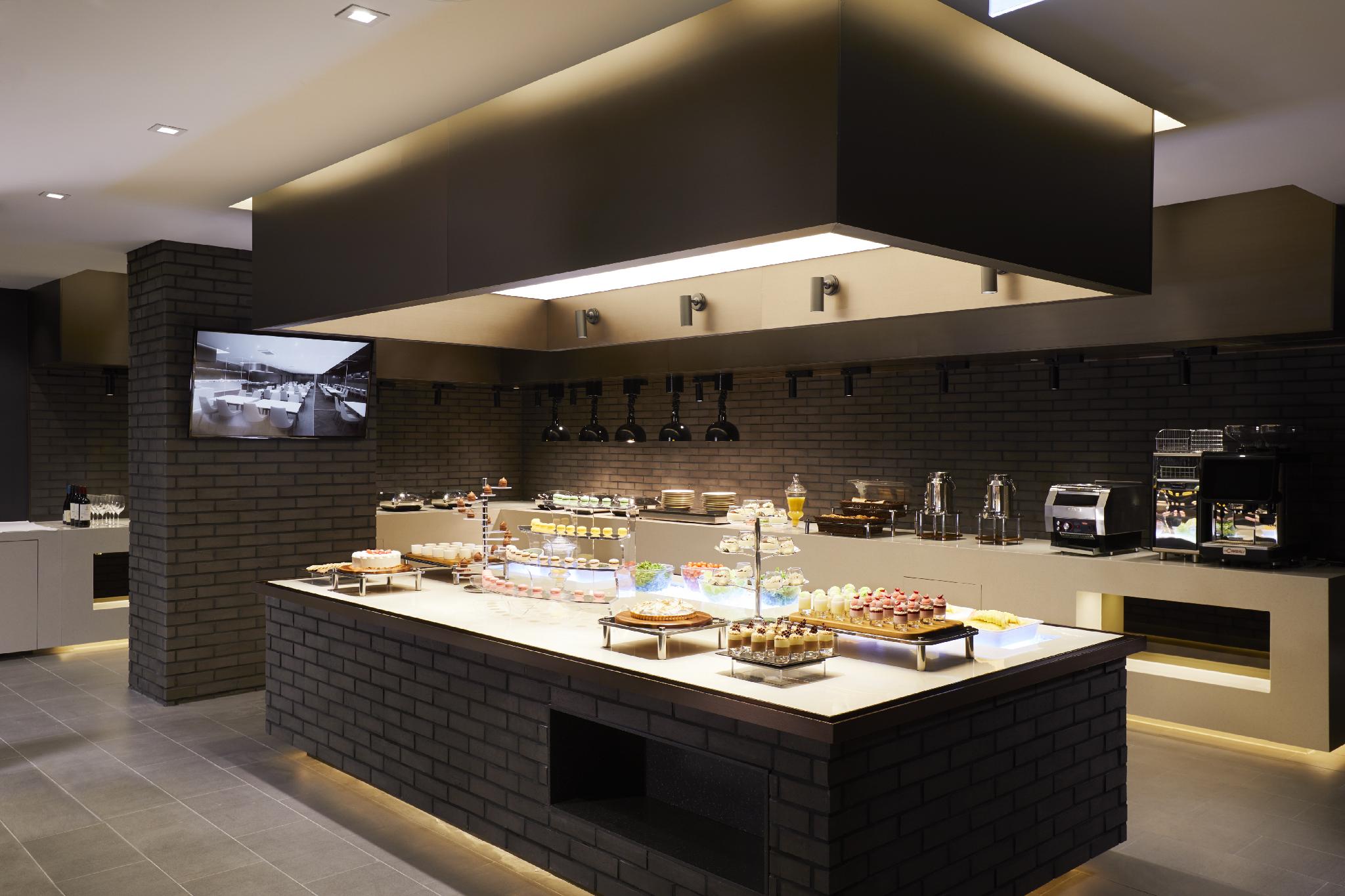 GLAD Gangnam COEX Center 3*