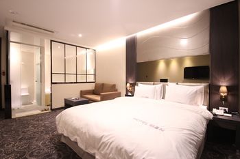 Casaday Hotel 3*