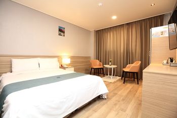 Blue Mountain Hotel 3*