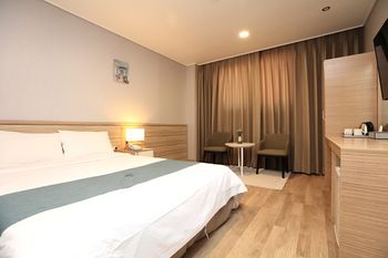 Blue Mountain Hotel 3*