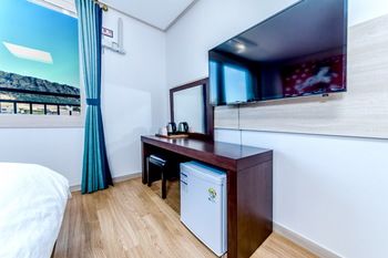 Hu an Stay Jeju-do 2*