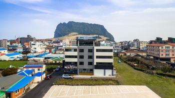 Hu an Stay Jeju-do 2*
