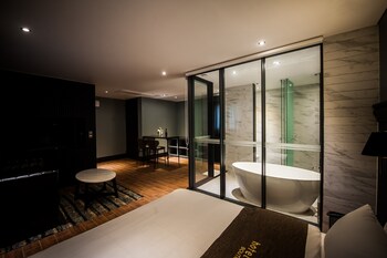 Hotel AMARE 2*