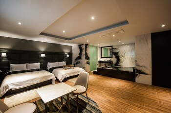 Hotel AMARE 2*