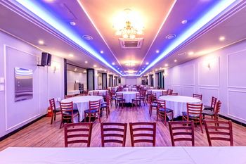 Leslie Hotel 2*