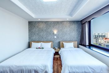 Leslie Hotel 2*