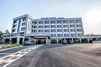 Leslie Hotel 2*