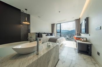 Hotel Bay 204 Dobong 3*