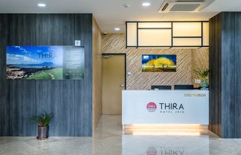 Thira Hotel 2*
