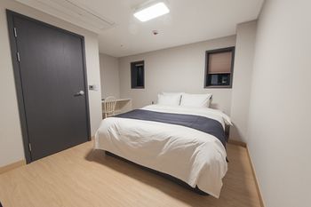 R&B Business Hotel 3*