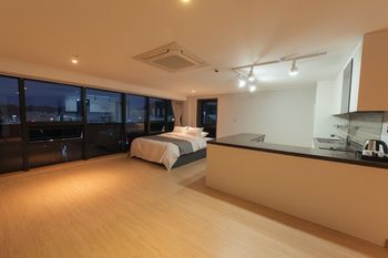 R&B Business Hotel 3*