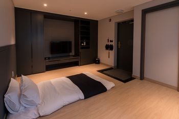 R&B Business Hotel 3*