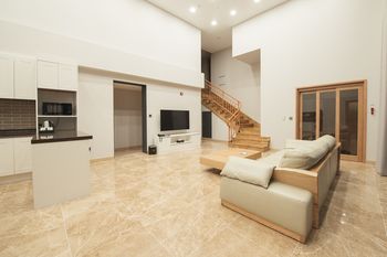 R&B Business Hotel 3*