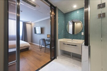 Guseo Browndot Hotel 3*