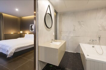 Guseo Browndot Hotel 3*