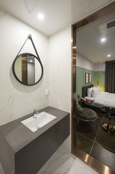 Guseo Browndot Hotel 3*