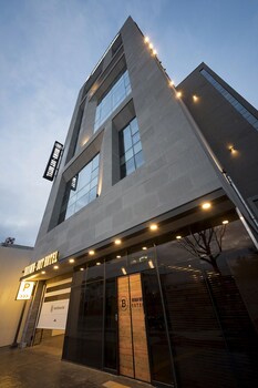 Guseo Browndot Hotel 3*