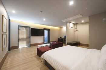 Guseo Browndot Hotel 3*