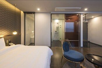 Guseo Browndot Hotel 3*